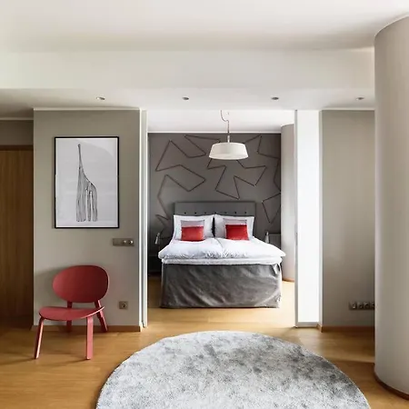 W City, Exceptional Location, Work-friendly