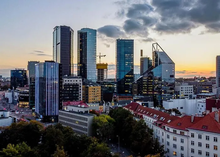 W City, Exceptional Location, Work-friendly * Talin